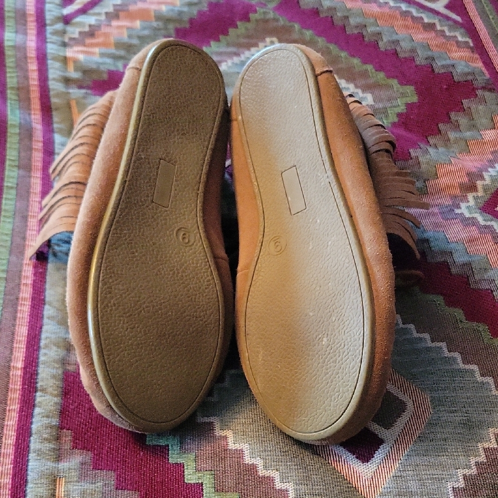 Brown Patterned Men's Moccasins - Picture 3 of 4